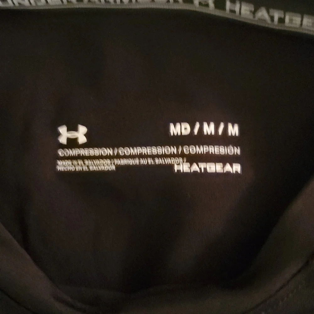 Under Armour Heatgear Long Sleeve Compression Base Black Men's Medium NWOT - Picture 3 of 4